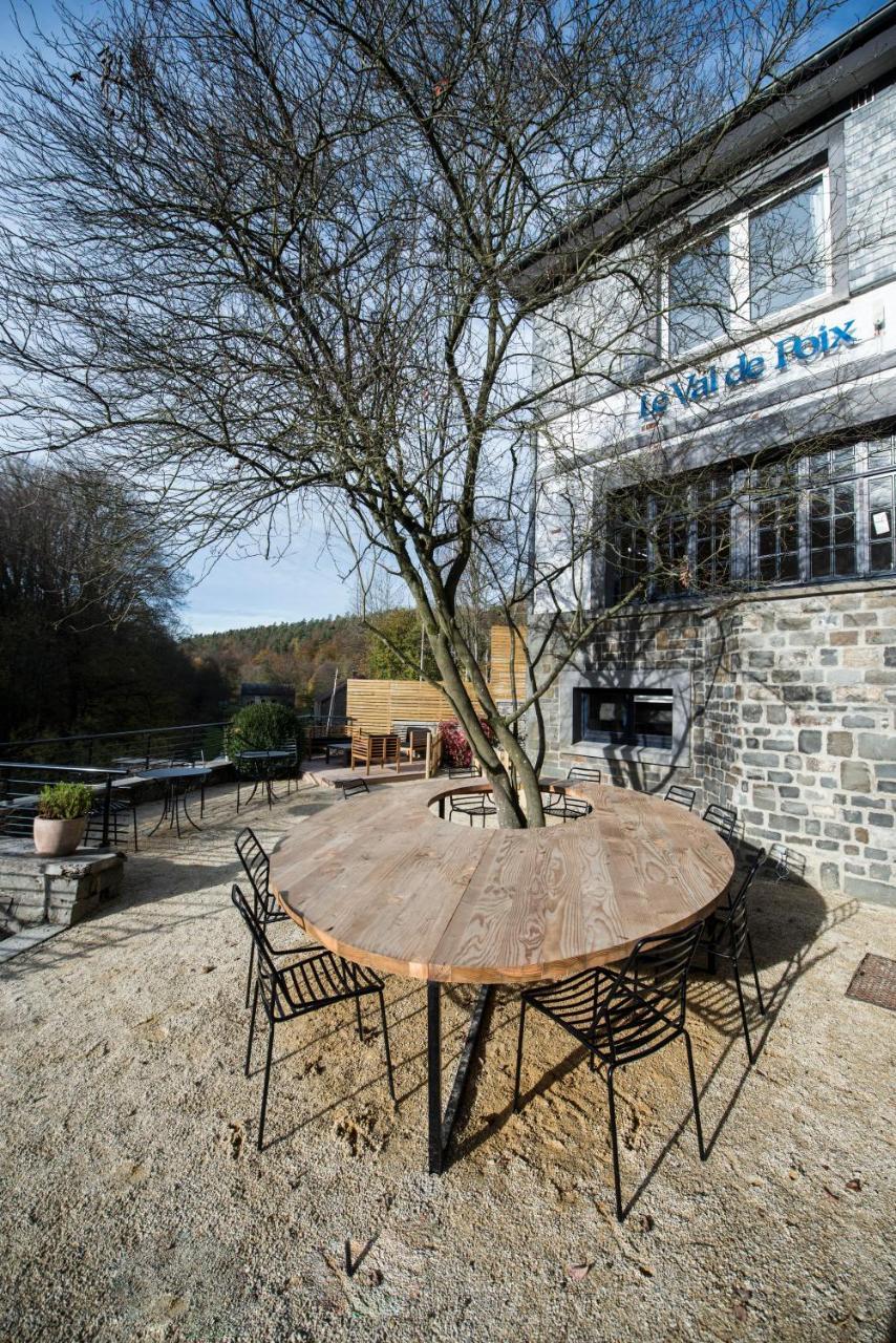 Hotel Val De Poix- Logis Hotel Restaurant Saint-Hubert Exterior foto